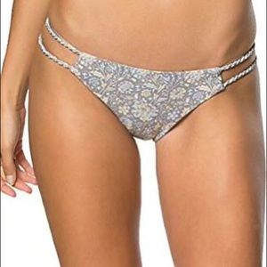 O’neill braided side bikini bottoms (never worn!)